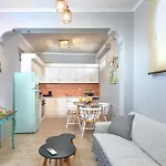 Manesko House 公寓 *